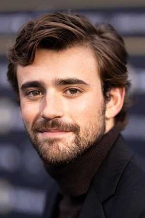 Charlie Rowe