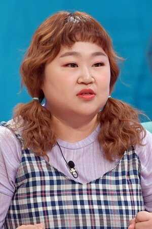 Hong Yoon-hwa
