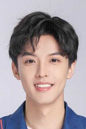 Junwei Zhou