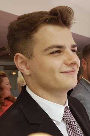 Macaulay Lee