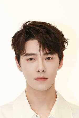 Yilun Fang