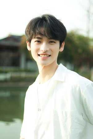 Yilun Quan