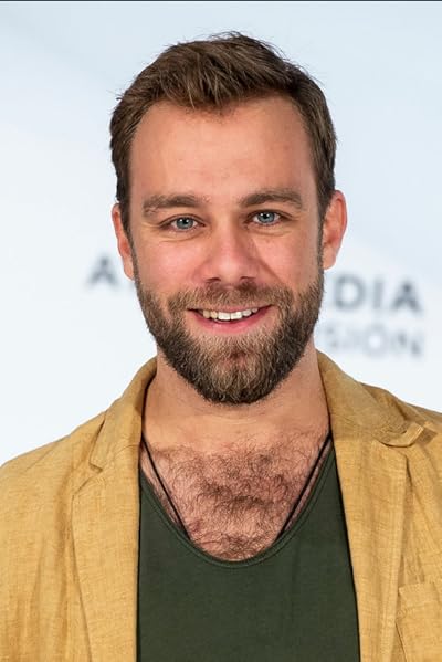 Carlos Serrano